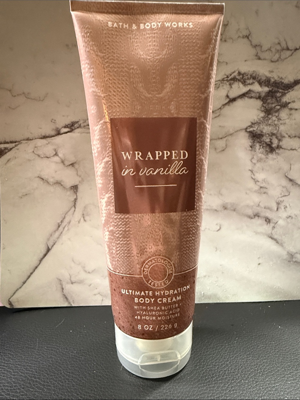 NWT Bath and Body Works Wrapped in Vanilla Ultimate Hydrating Cream